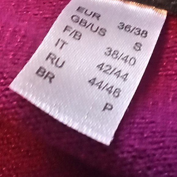 Venus blouse with sheer sleeves size small - Picture 6 of 7